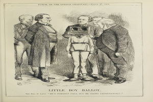 Kind steht in der Mitte eines Papiers, das eine Kamera hält, umgeben von einer Gruppe von Menschen, mit dem Text "Kleiner Junge Stimmzettel" unten.