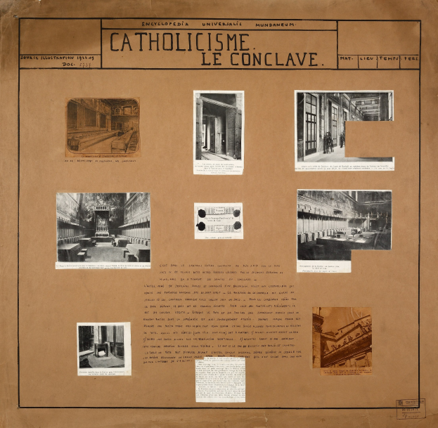 Ein Buch mit Bildern und Texten, das die Geschichte der katholischen Kirche dokumentiert, einschließlich Bildern von ihren Räumen, Fluren und erhaltenen Artefakten.