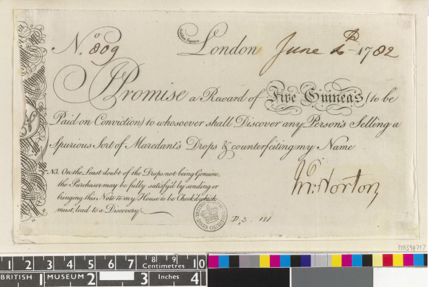 Altes Dokument mit schwarzer und weißer Handschrift, Text und einem Stempel, mit Farbskalen und einer Belohnungsanzeige für die Meldung von gefälschten Mardant's Tropfen.