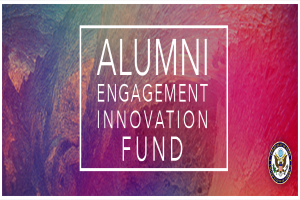 Ein Plakat mit "Alumni Engagement Innovation Fund" in fetter, schwarzer Schrift auf einem weißen Hintergrund, das das Logo des Fonds in der rechten unteren Ecke zeigt.